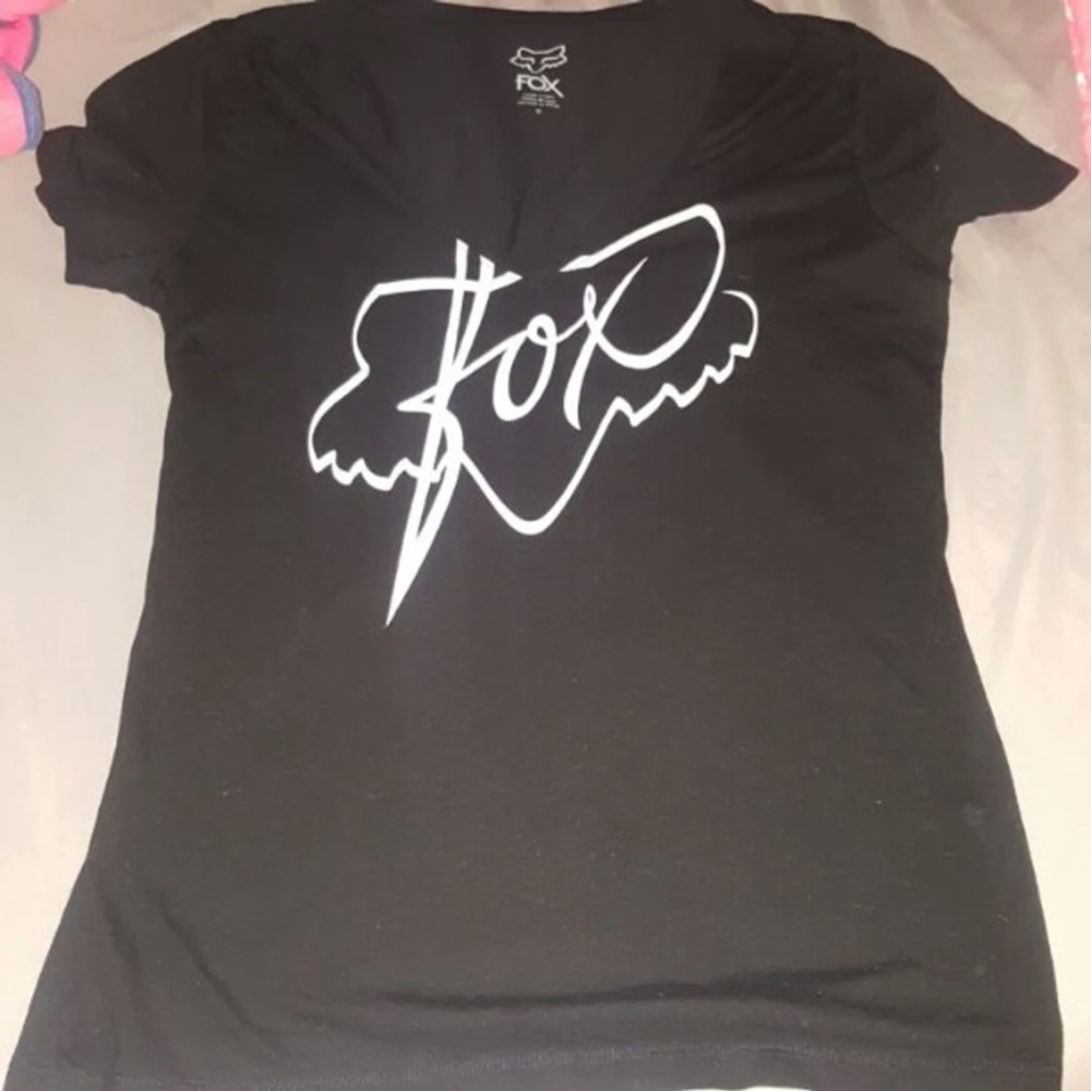Fox Racing V neck T-shirt